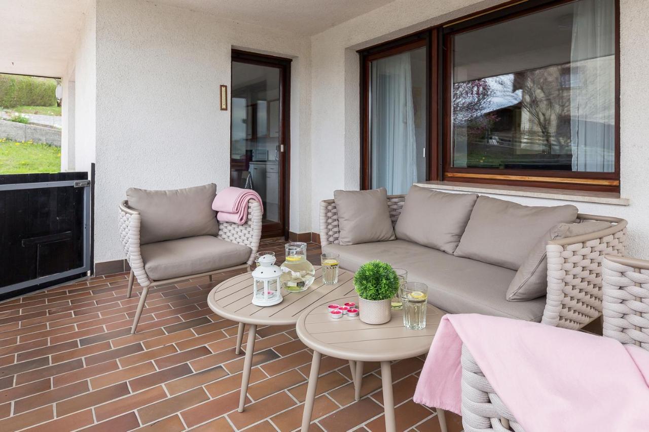 Apartment Valy - Free Bikes, Relaxing Terrace & Near Bled Exterior foto