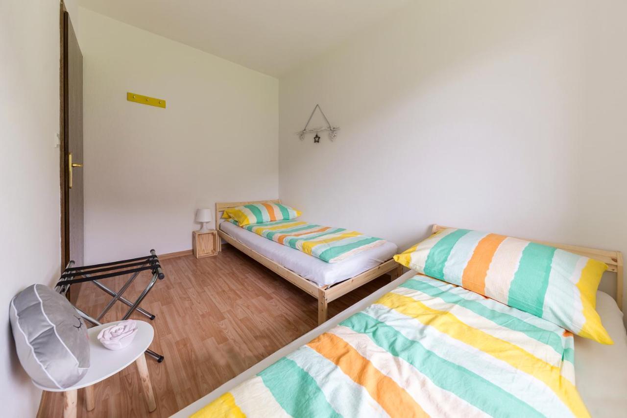 Apartment Valy - Free Bikes, Relaxing Terrace & Near Bled Exterior foto