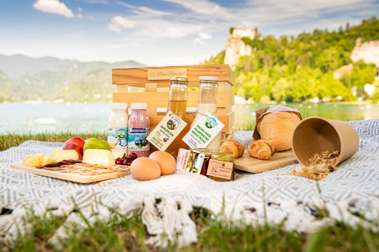 Apartment Valy - Free Bikes, Relaxing Terrace & Near Bled Exterior foto
